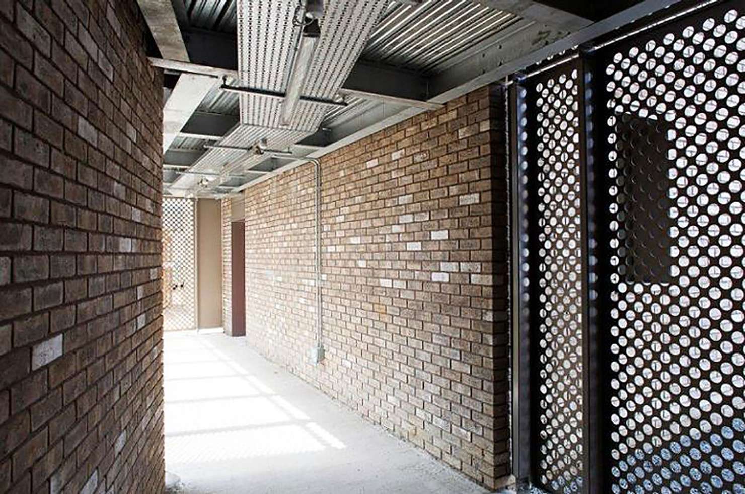 Bronsgroen application 13