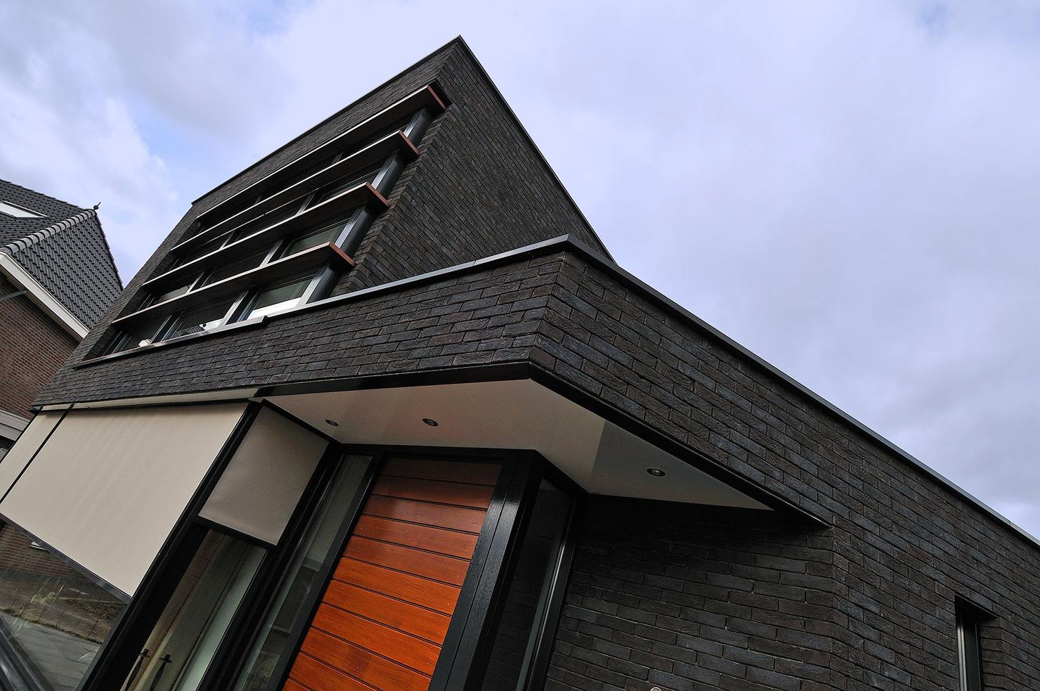 Livorno application 9