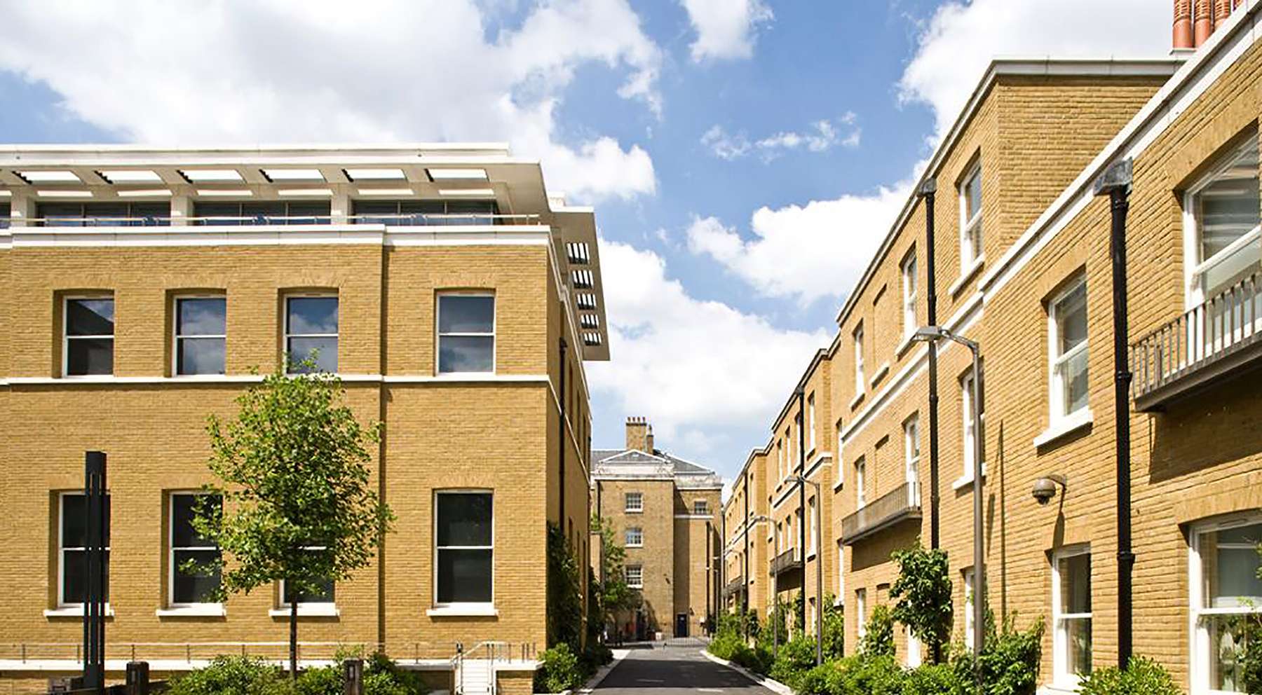 SD London Yellow Stock application 2