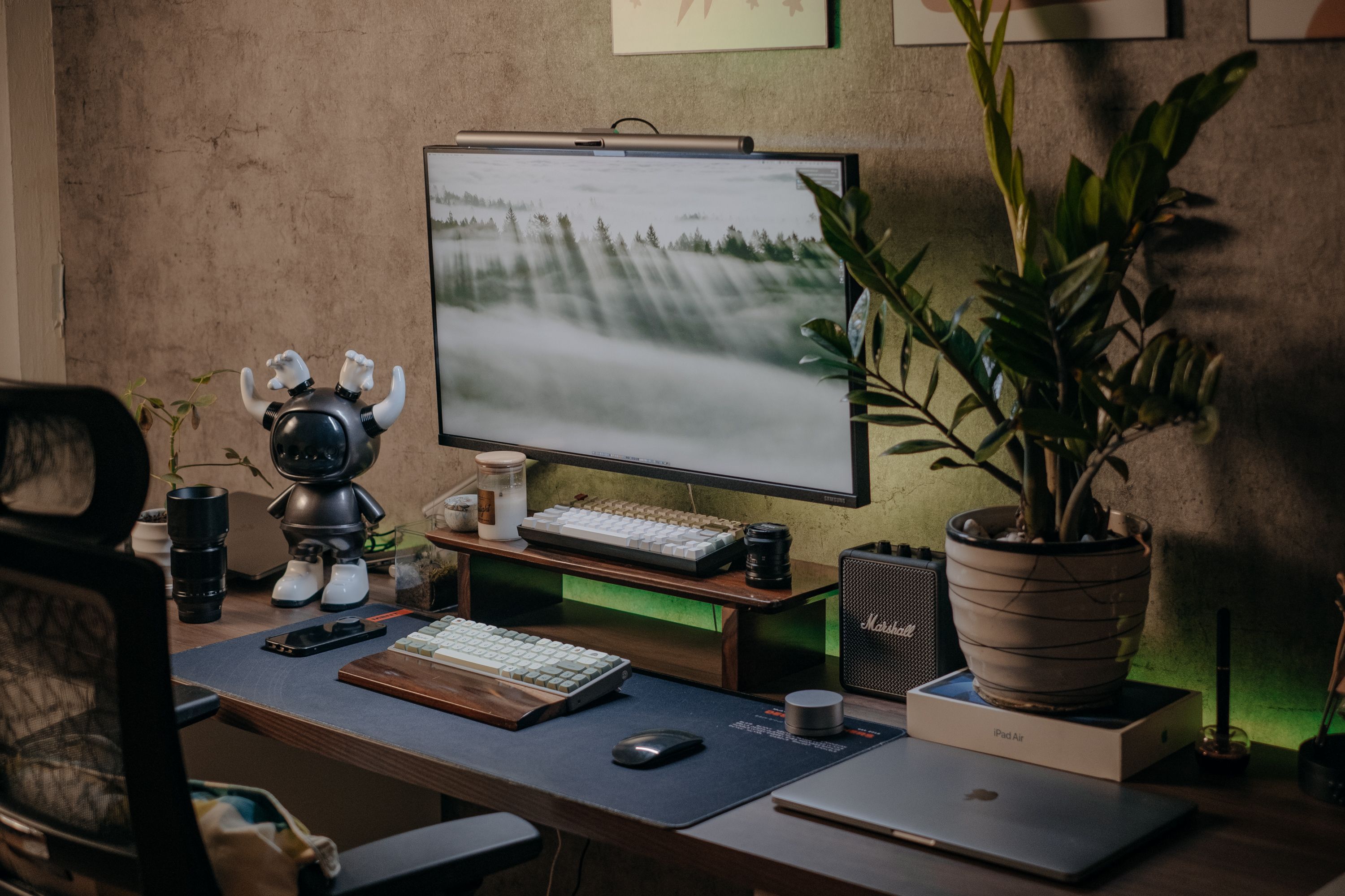 Desk Accessories