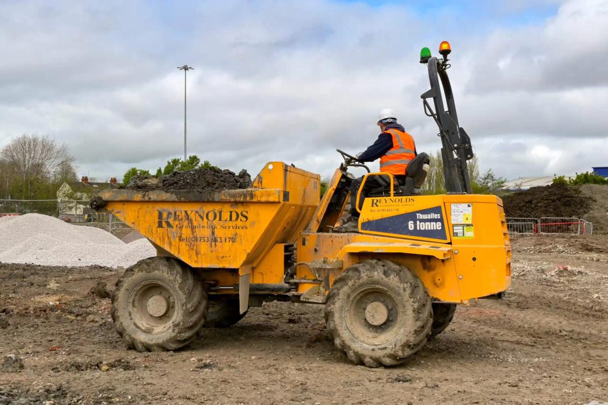 GIPSY LANE SWINDON 4