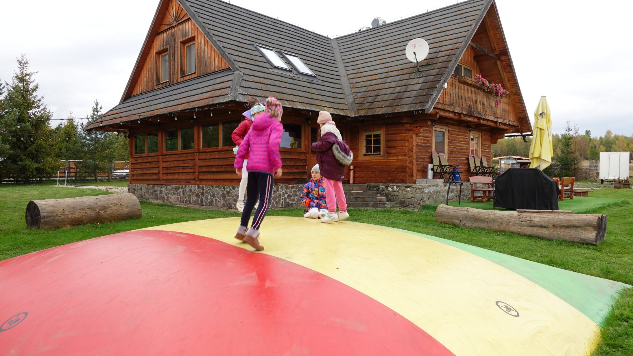 Sústredenie speváckeho zboru Popradčatá  v Tatranskej Lomnici.