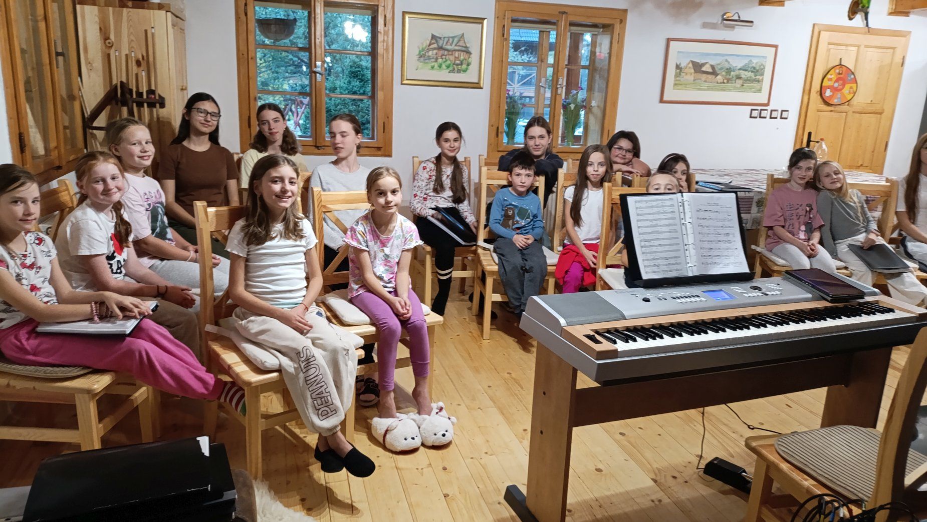 Sústredenie speváckeho zboru Popradčatá  v Tatranskej Lomnici.