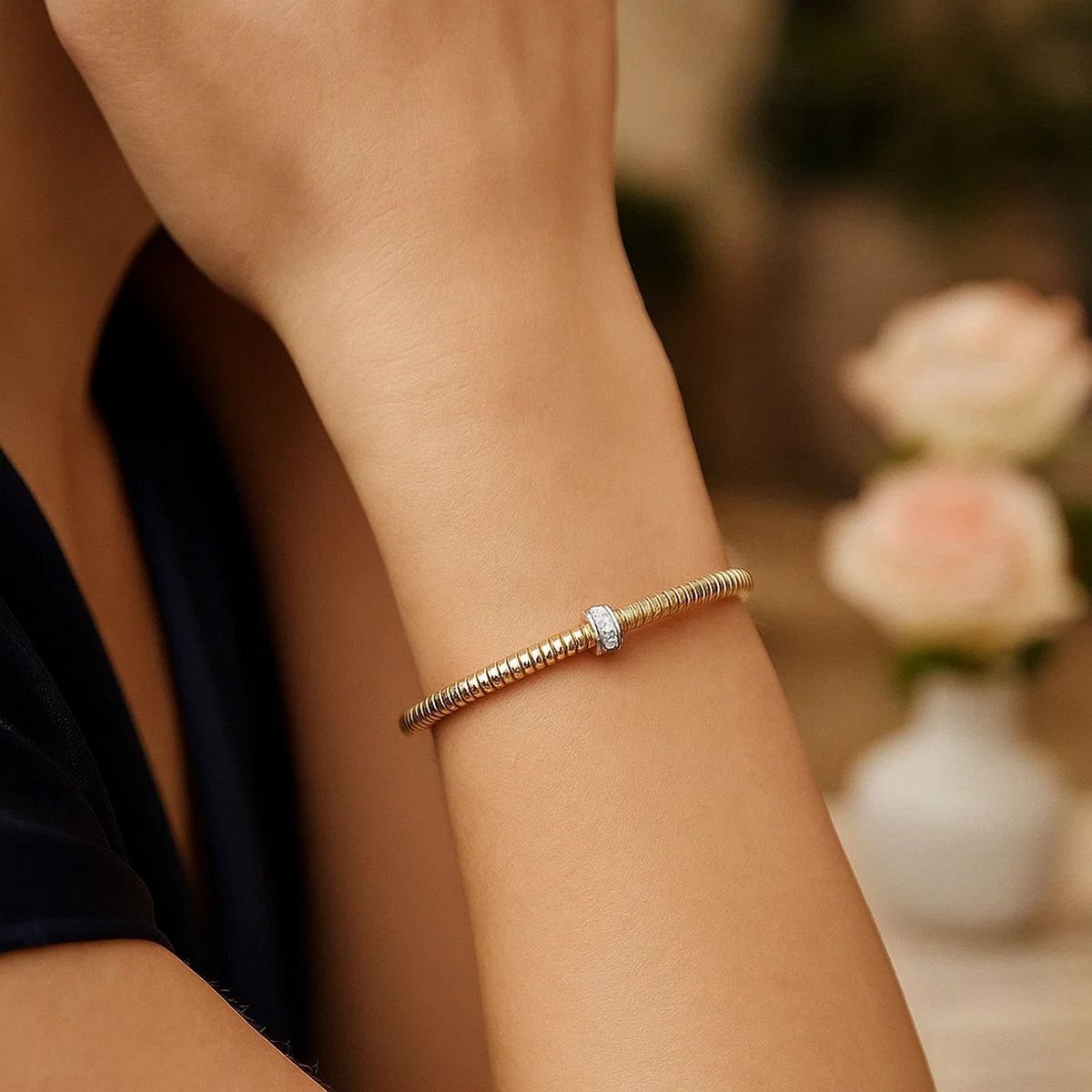 14k Yellow Gold Stretch Bangle with Diamonds (3.00 mm) thumbnail 3