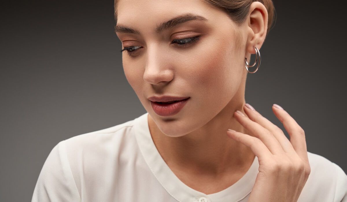 The Allure of Initial Jewelry: A Personal Touch of Elegance