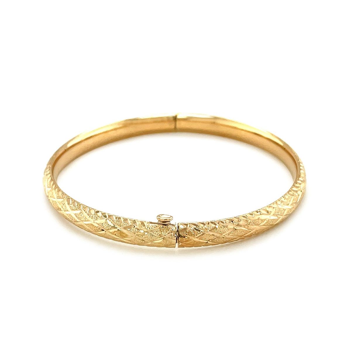 14k Yellow Gold Diamond Cut Design Dome Motif Childrens Bangle (5.50 mm) thumbnail 2