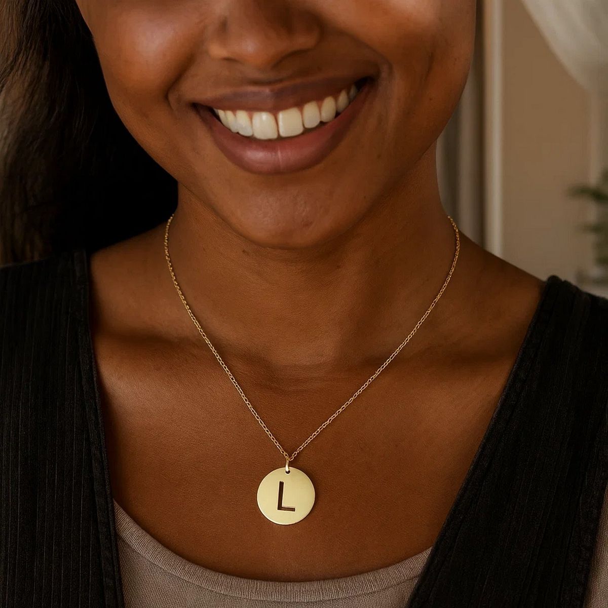 14K Yellow Gold Disc Initial L Pendant thumbnail 3
