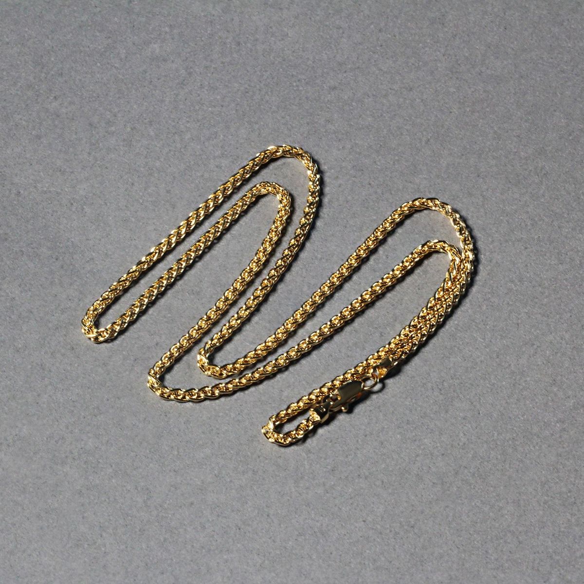 14k Yellow Gold Round Wheat Chain (2.1 mm) thumbnail 6