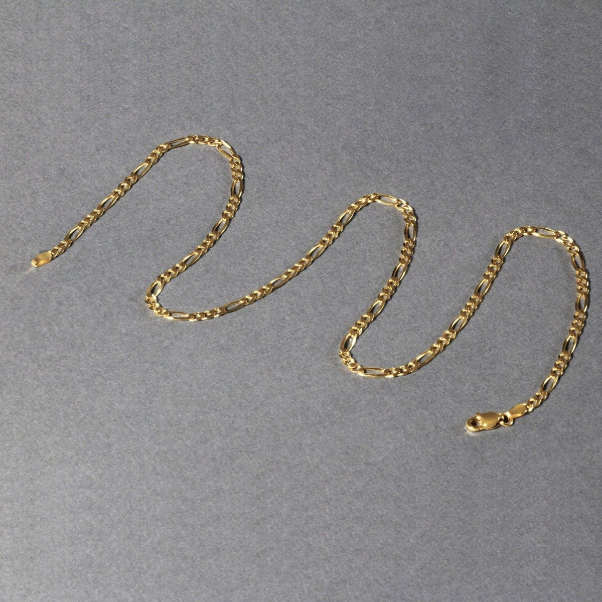 14k Yellow Gold Solid Figaro Chain (3.00 mm) thumbnail 5