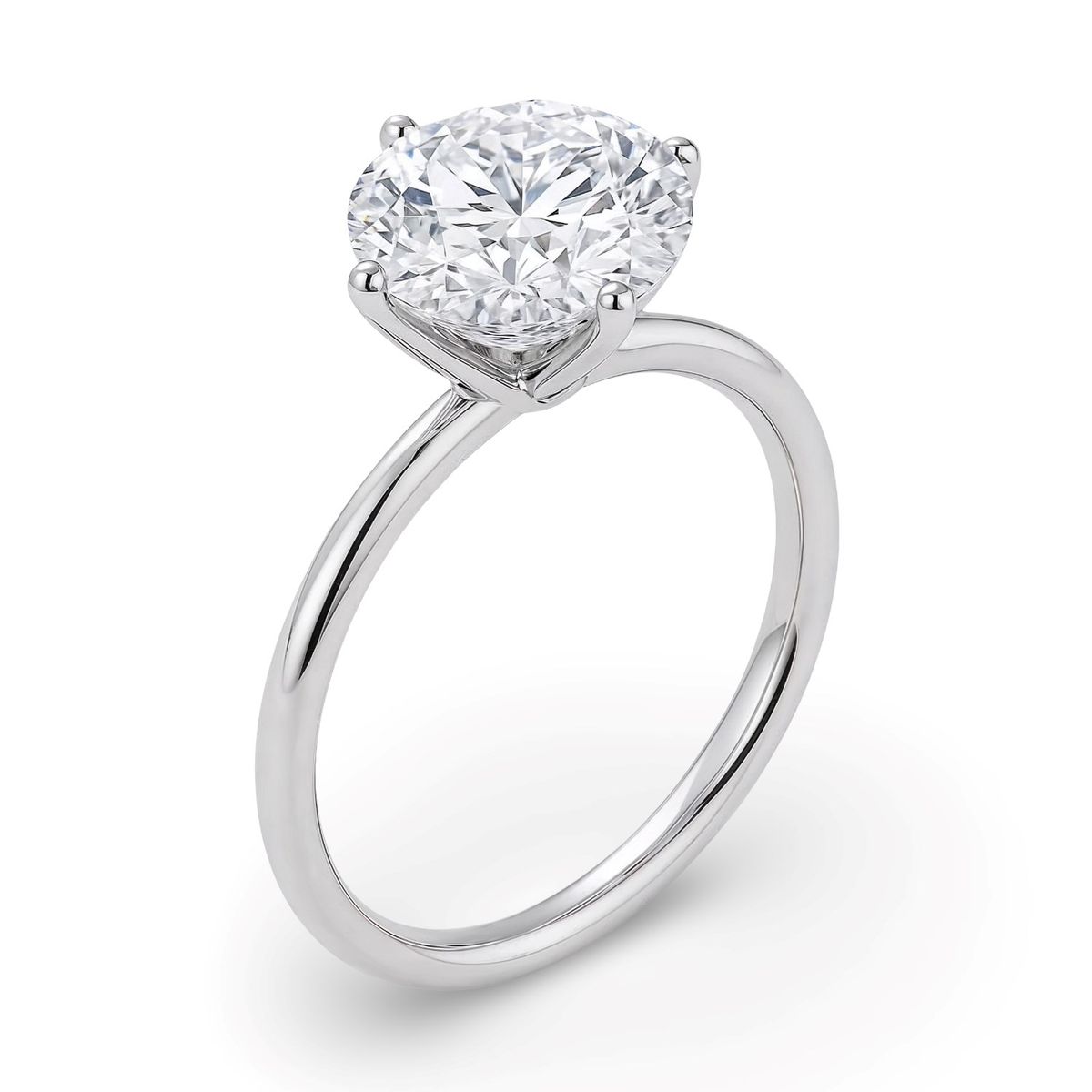 2 Carat Round Lab Grown IGI G/VS1 Diamond Solitaire Ring in Sterling Silver thumbnail 4