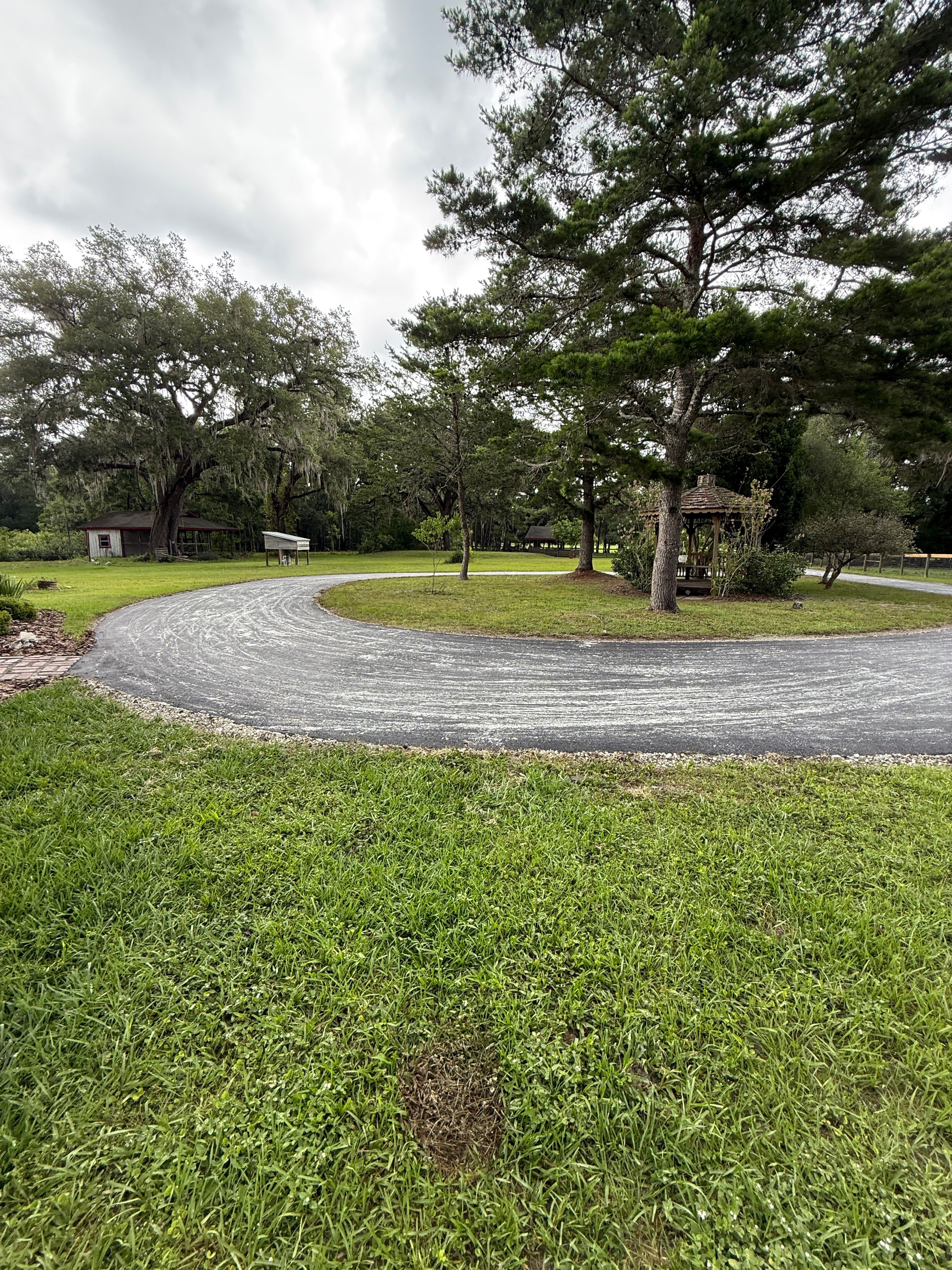 Asphalt millings and driveway installation — view 1