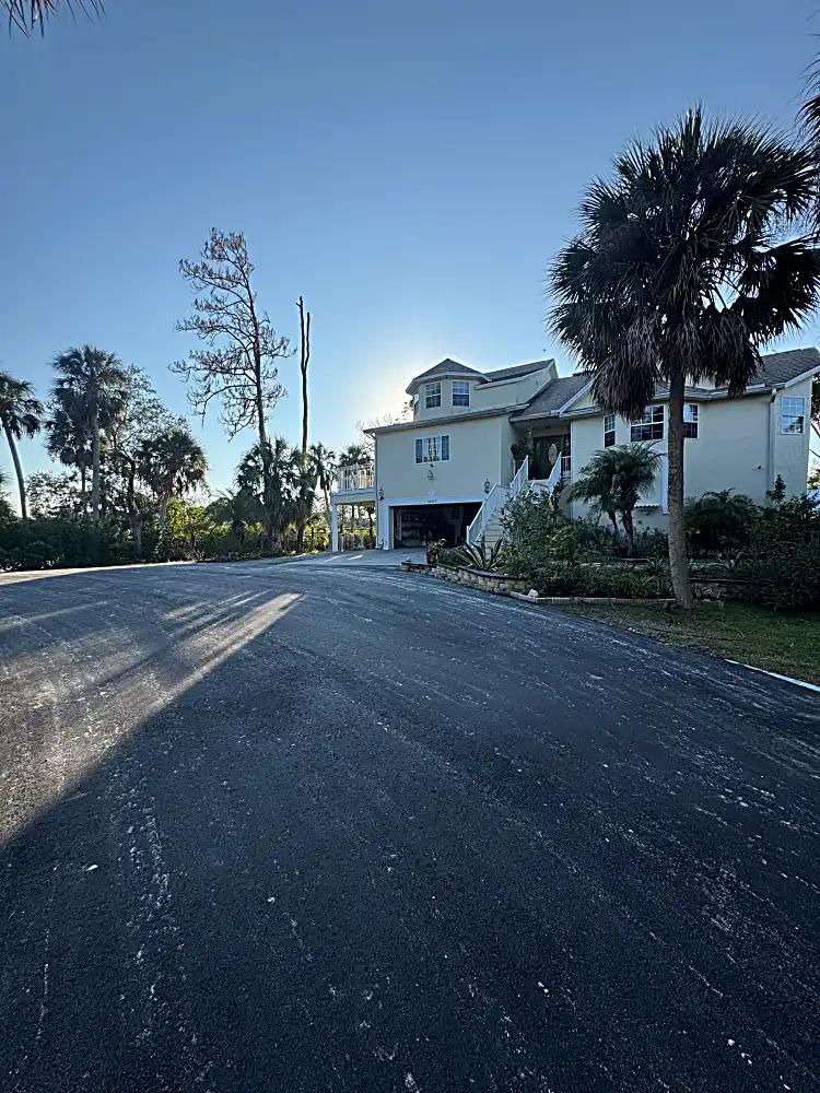 Extended driveway with finished millings surface