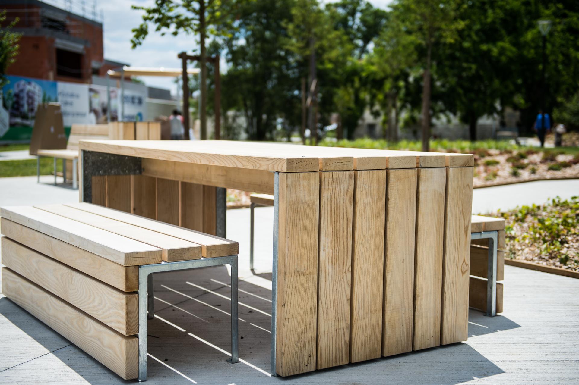 mobilier urbain