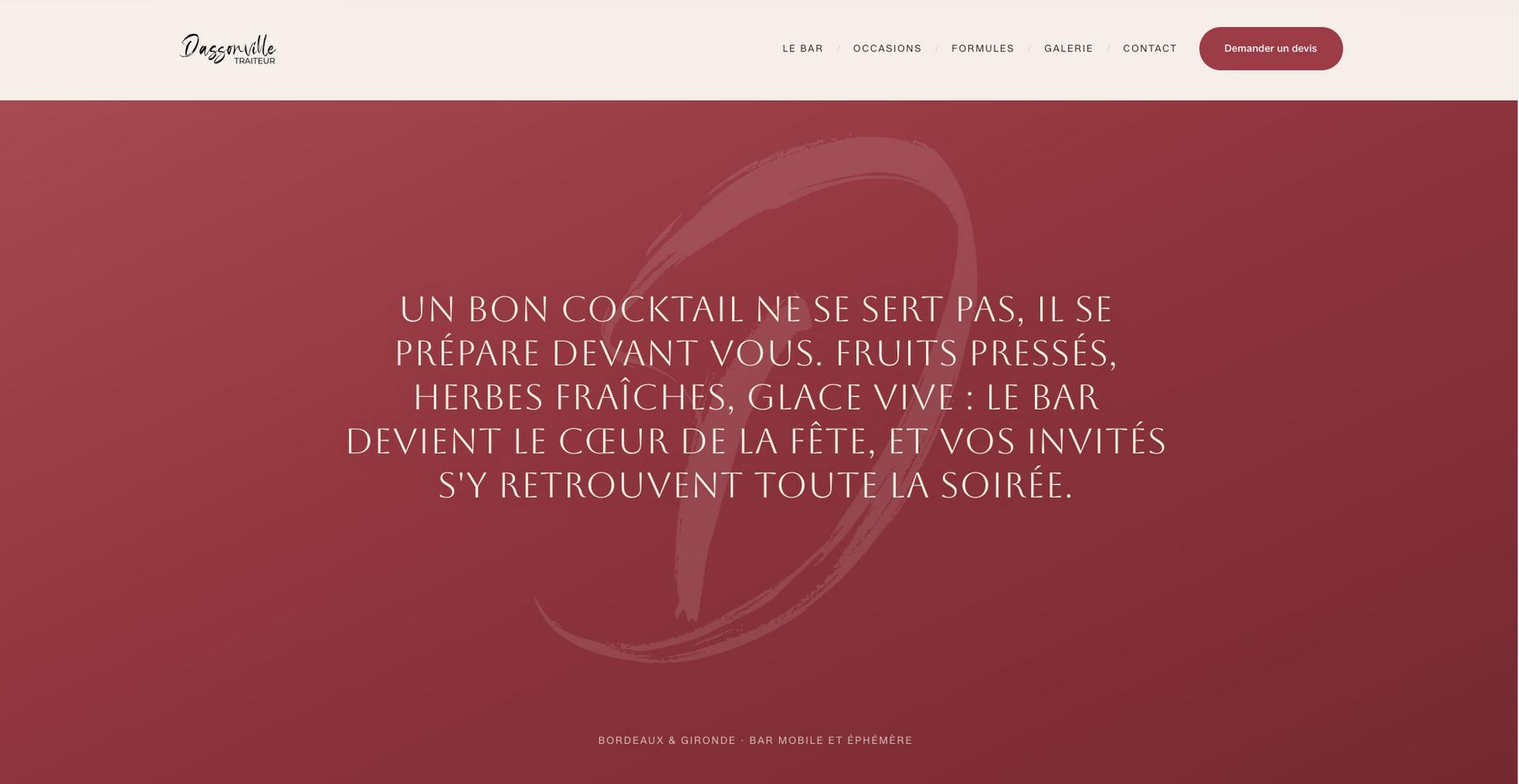 Mise en page de la section détaillant le contenu de la prestation bar à cocktails