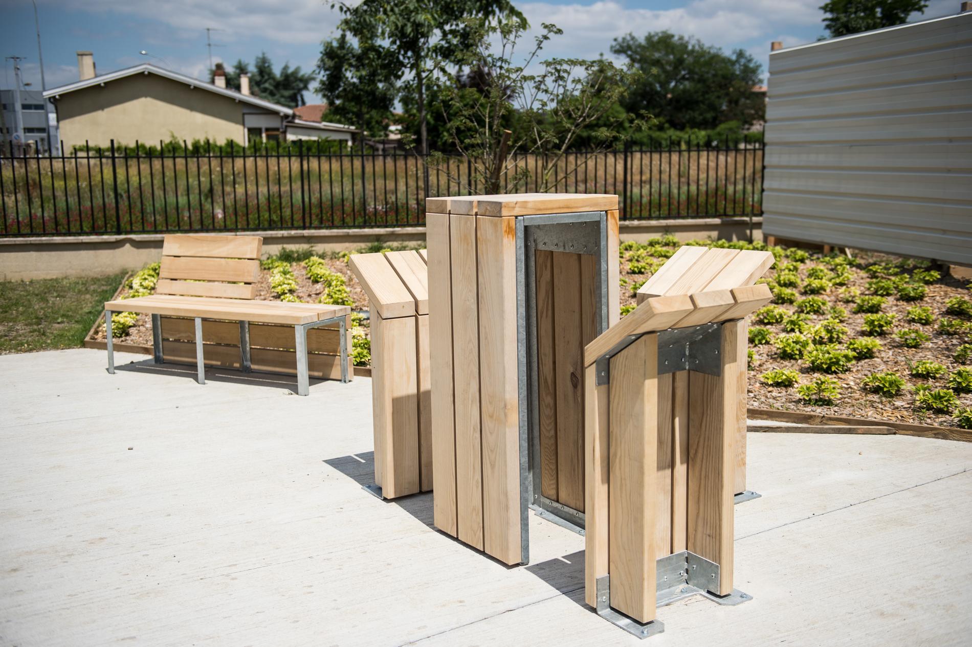 mobilier urbain