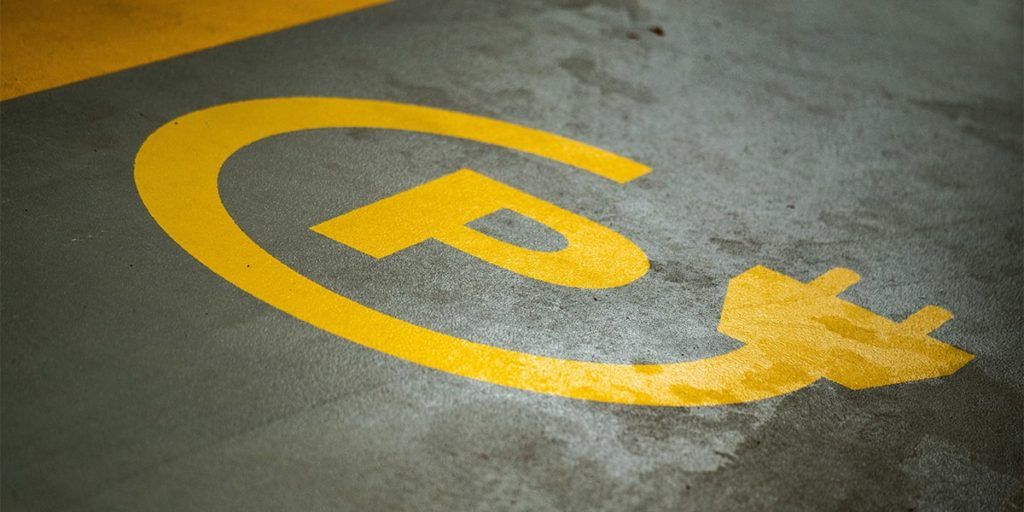 Elektrische Dienstwagen brauchen entsprechende Ladelösungen