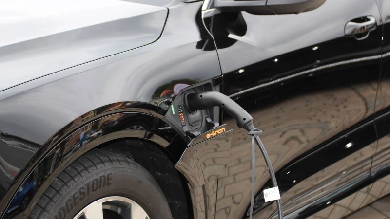 Elektro-Firmenwagen: Alles, was Sie zu den Stromkosten wissen müssen