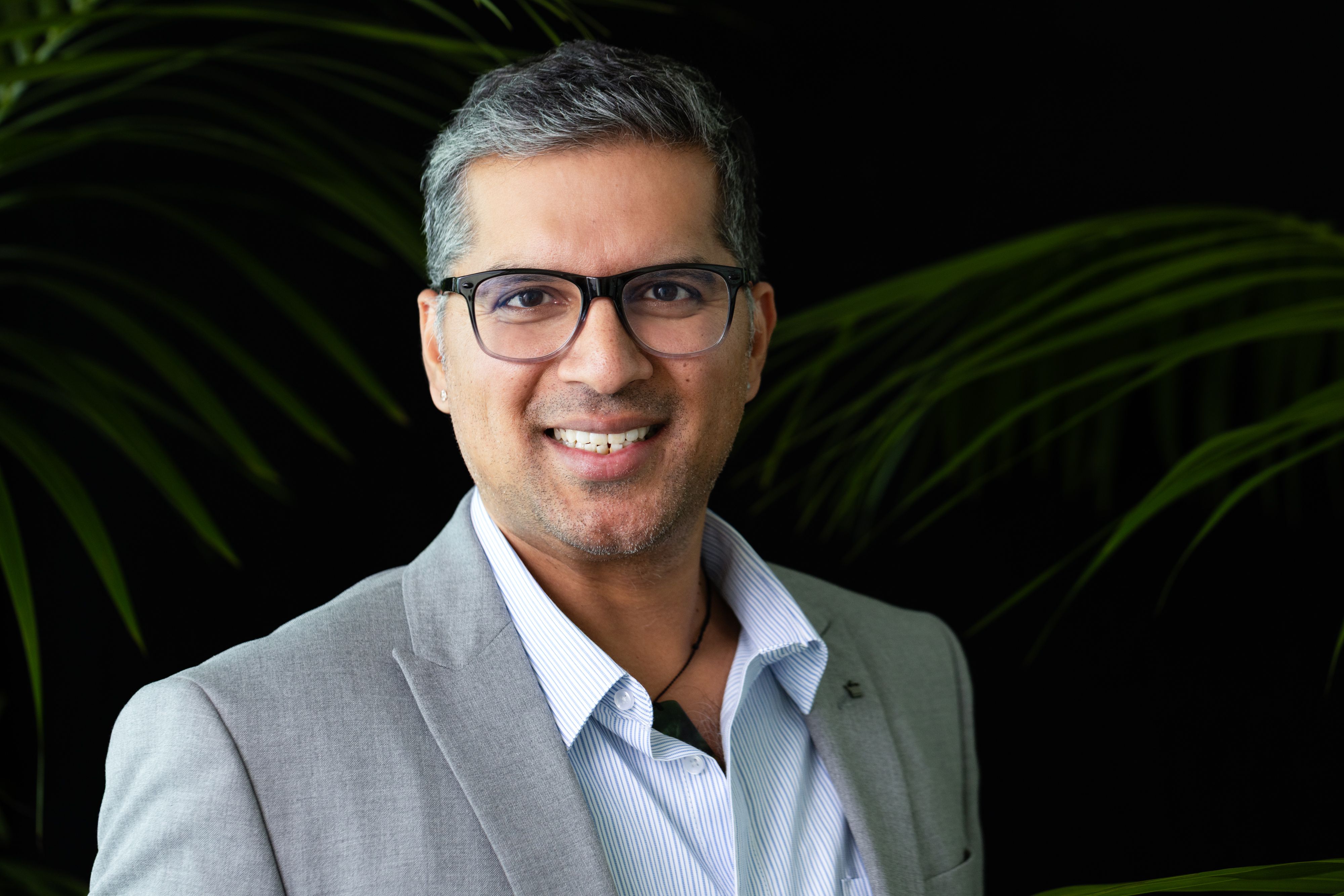Uttam Floray