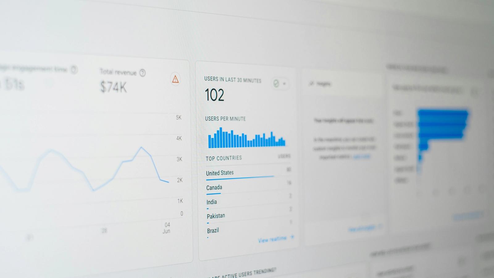  AI Search Optimization vs Traditional SEO in 2025