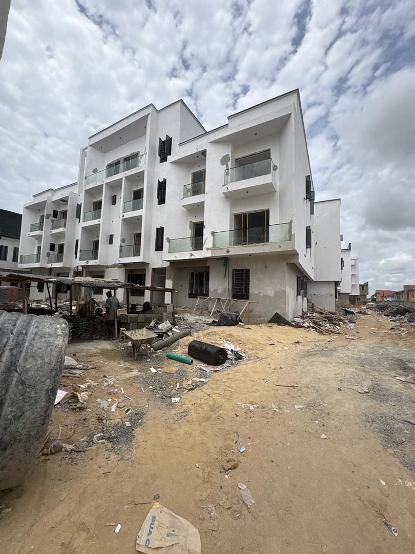 2 BEDROOM APARTMENT