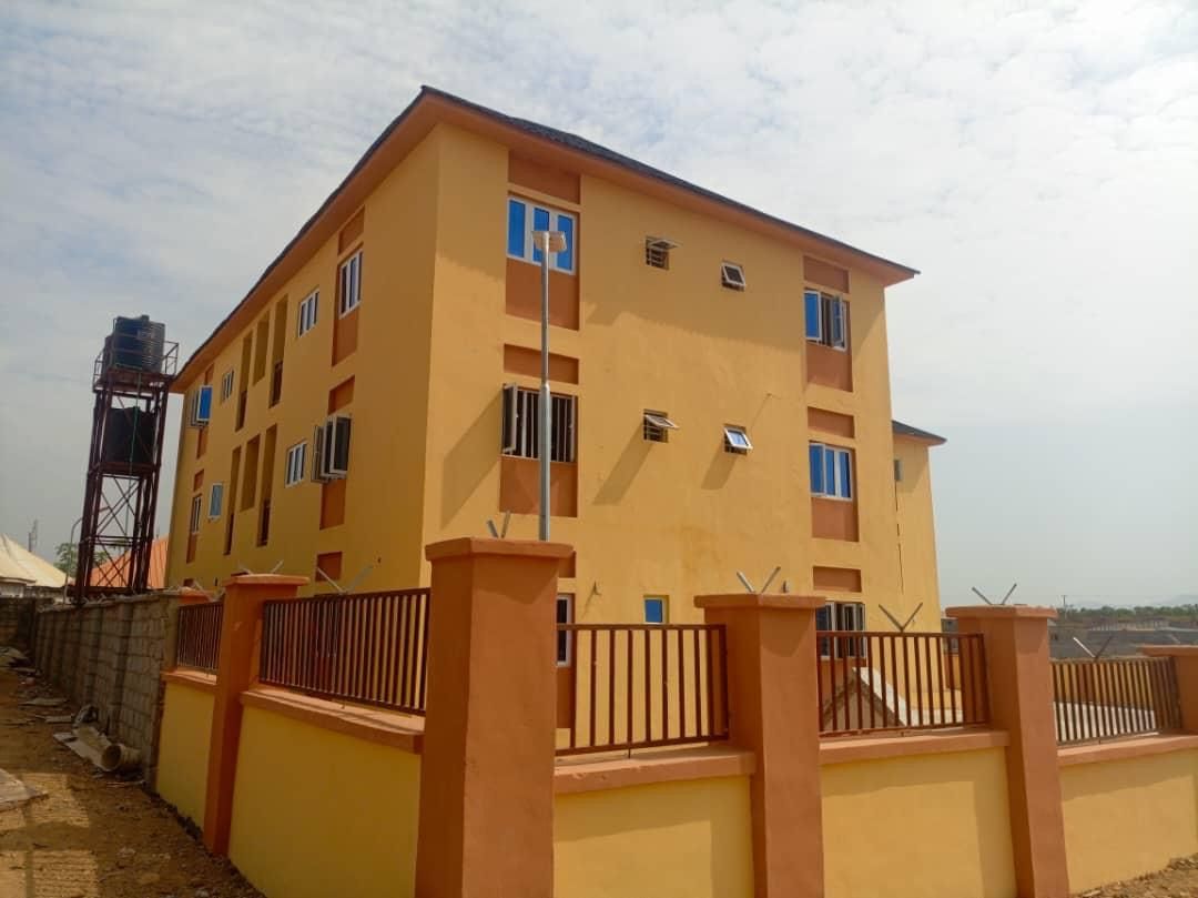 Hosanna Estate (3 Bedroom Flats) thumbnail 4