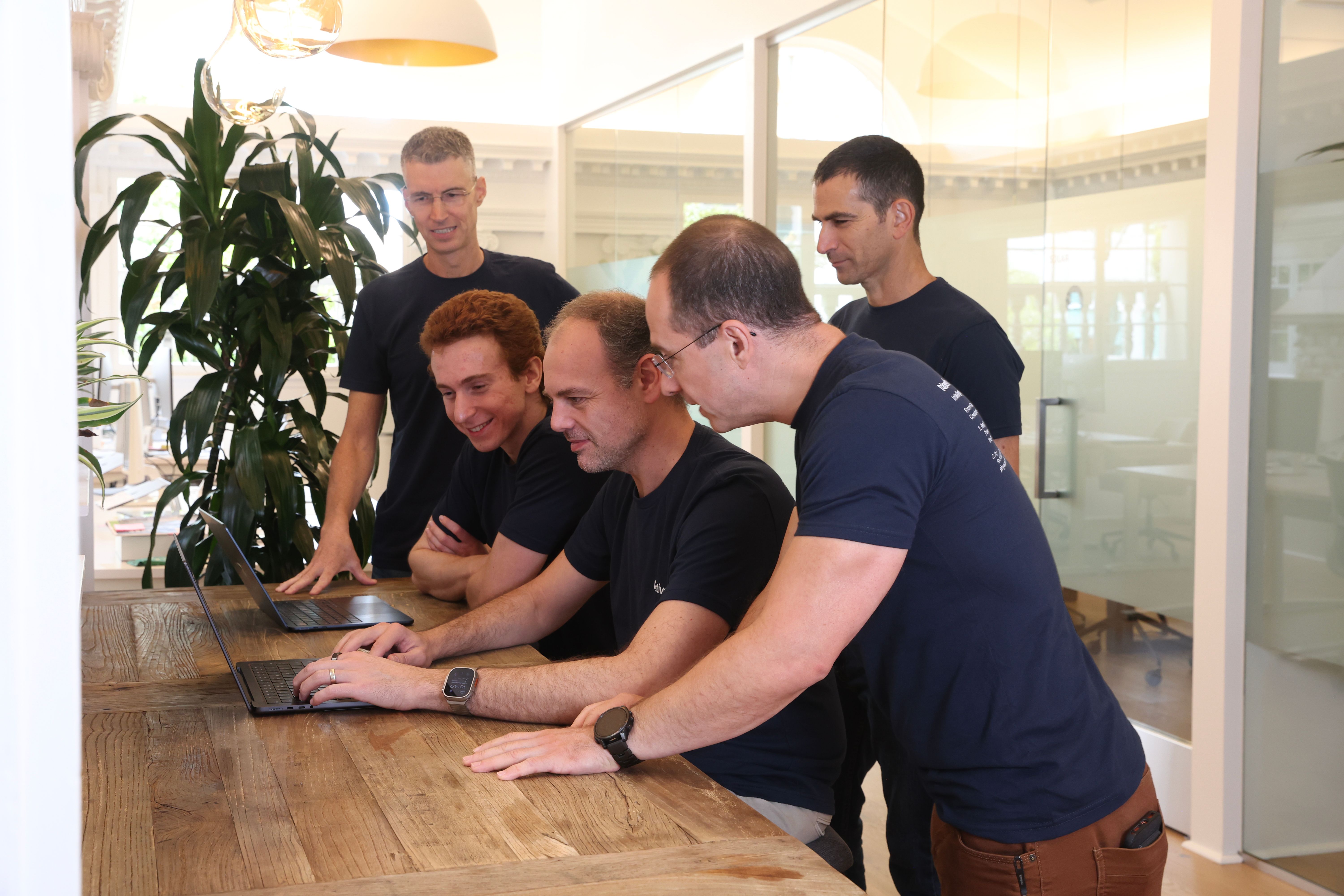 Team at work 3