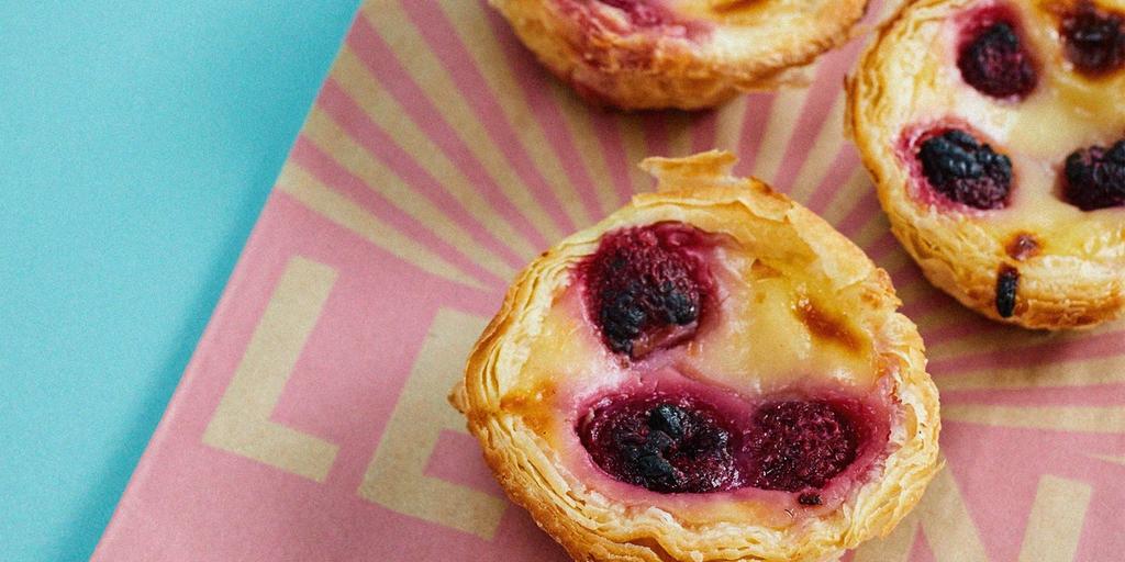 Raspberry Pastel de Nata - LEON