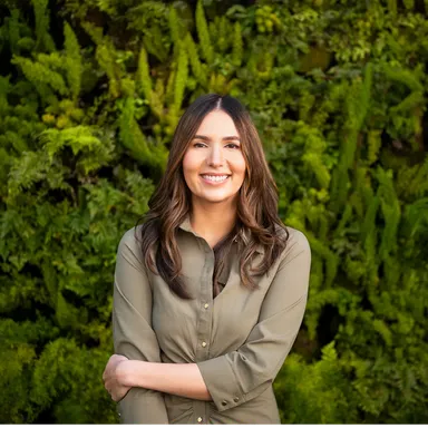 From Stripe to Notion, Cristina Cordova has worked on some of the biggest products in tech. She shares tactical tidbits on what she’s learned about about scaling companies and shaping your career.