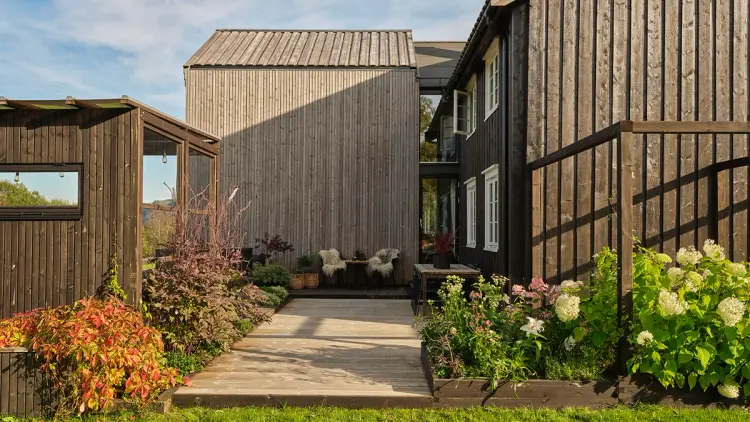 Bygging av gapahuk - Din komplette guide til et varig utendørs ly () Bygging av gapahuk - Din komplette guide til et varig utendørs ly