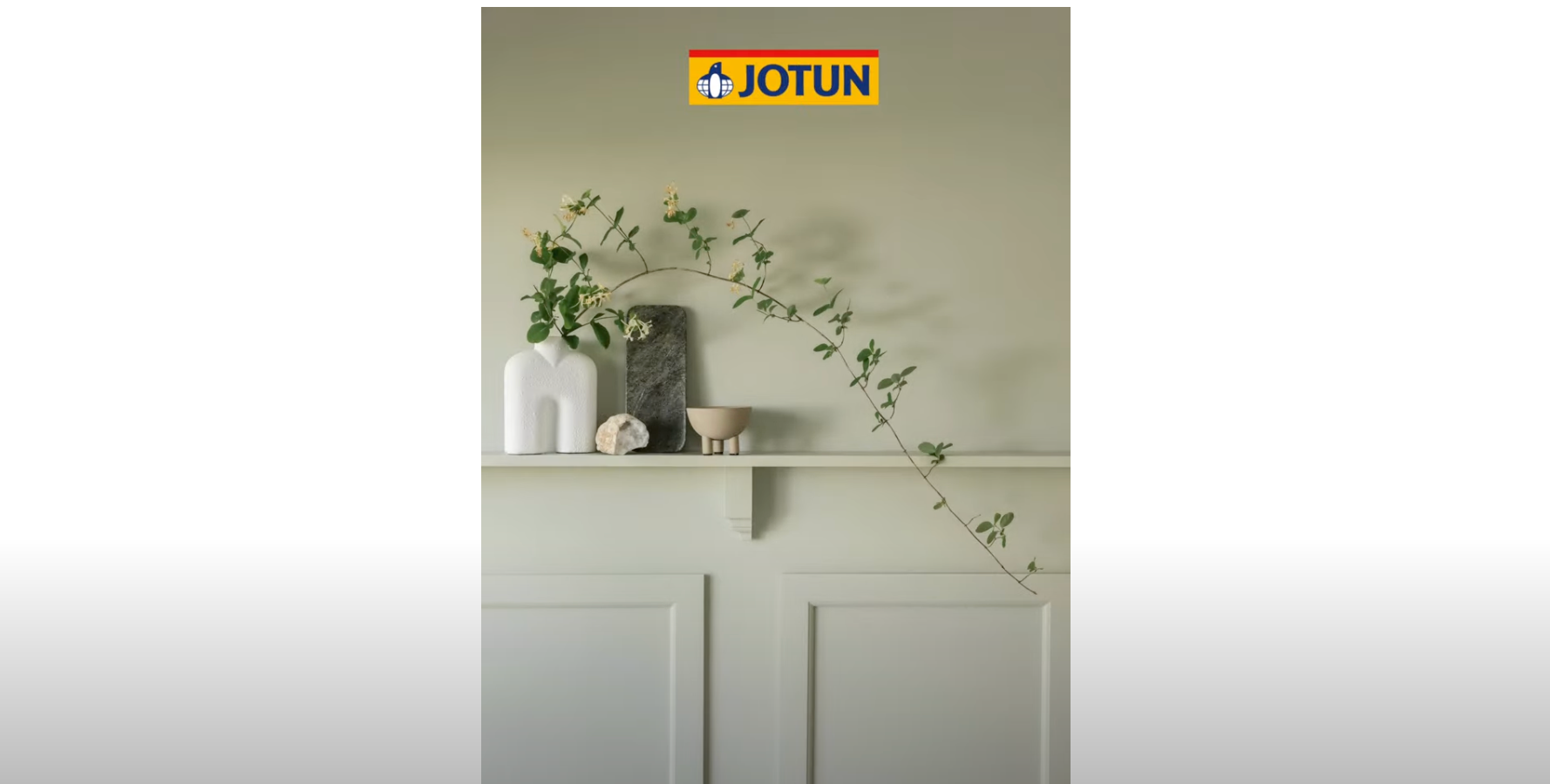 Skjermbilde fra video om å lage brystpanel.