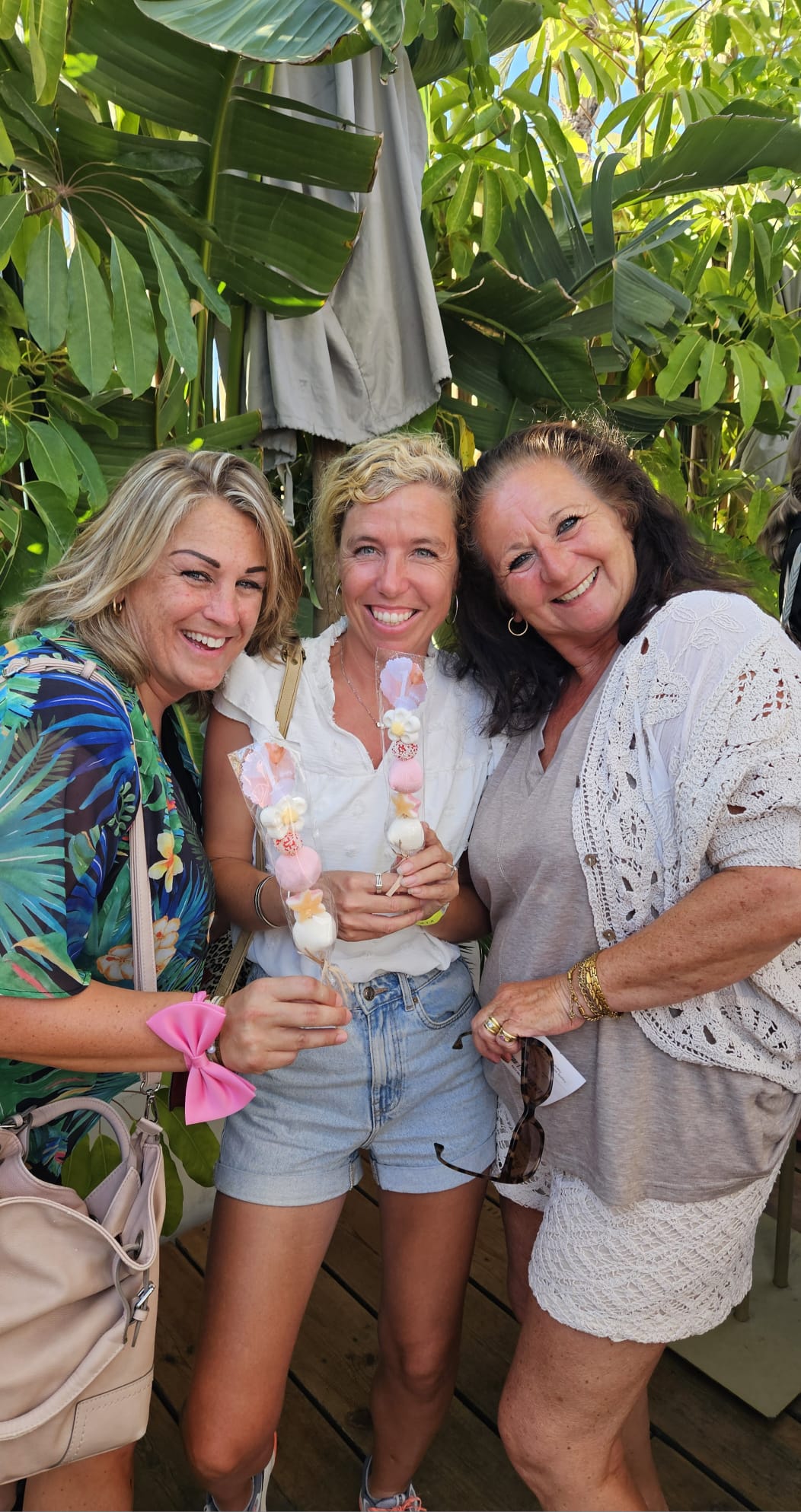 Chantal, Amy en Fransisca