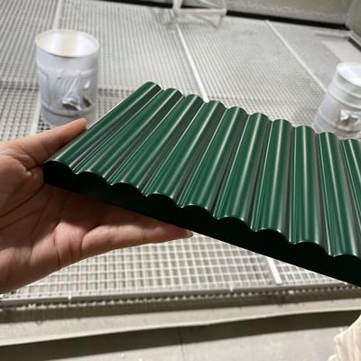 Panou din MDF cu frezaj 3D ondulat, vopsit verde