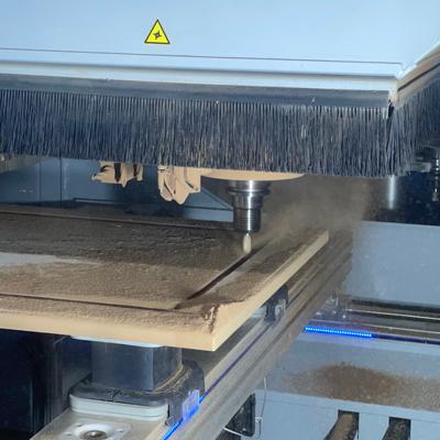 Frezare CNC a unei plăci din MDF