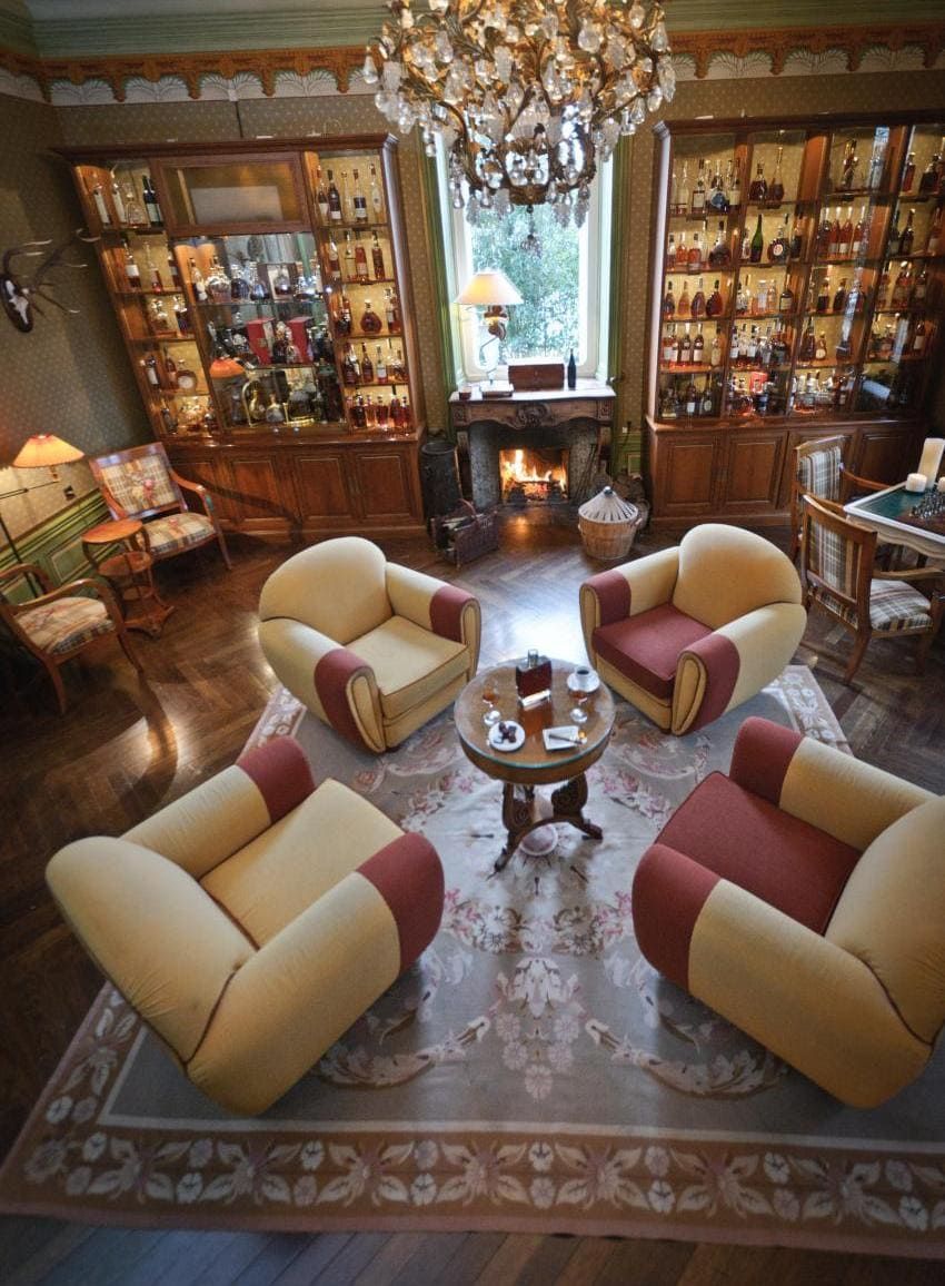 Salon bibliotheque