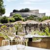 Restaurant terrasse vue chateau