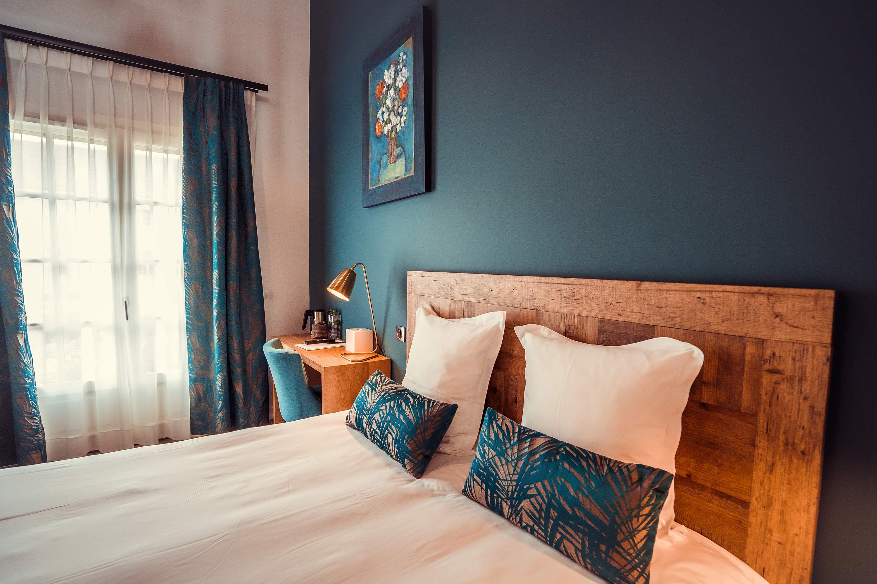Chambre tete de lit bois