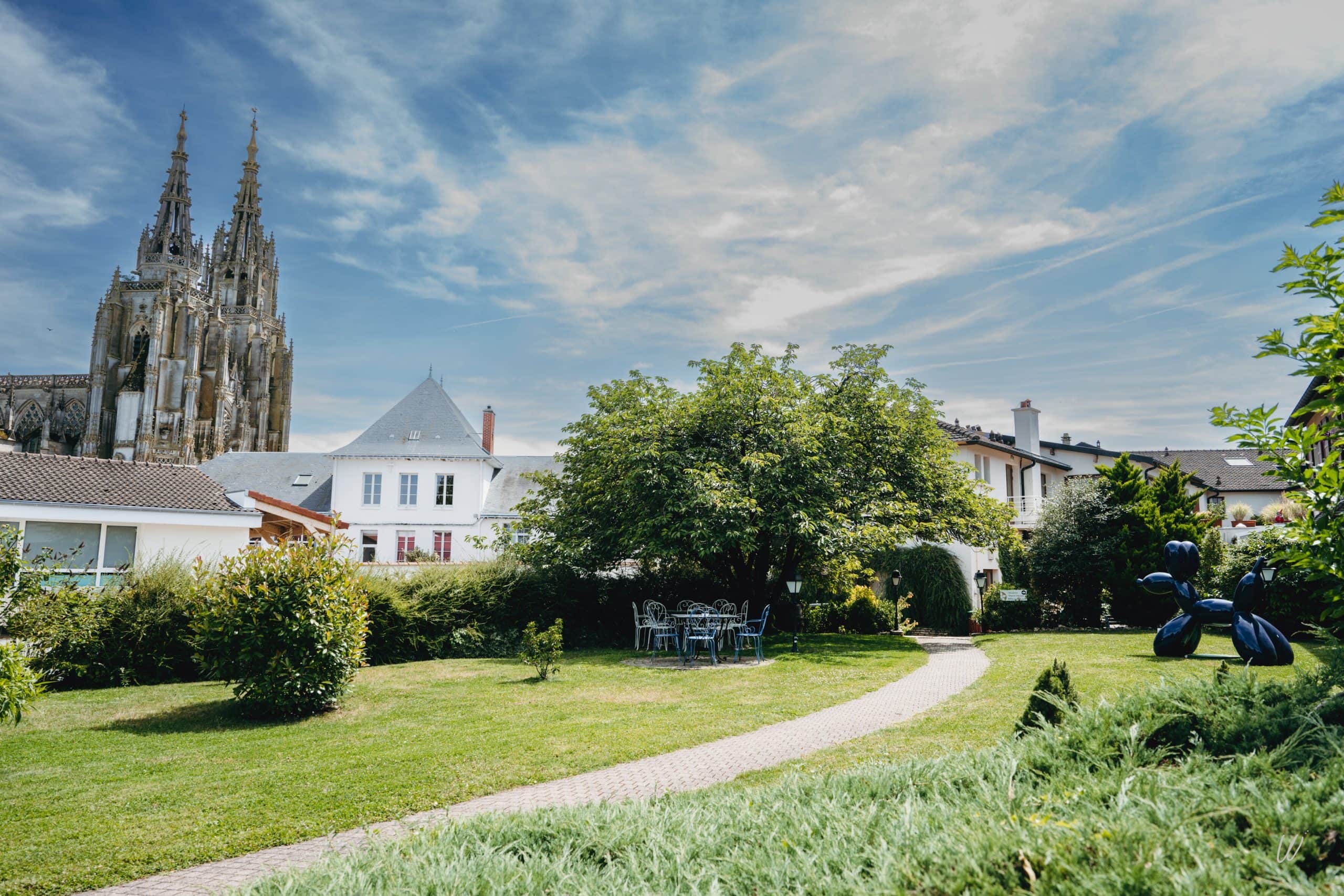 Jardin vue cathedrale
