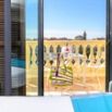 Transats piscine vue