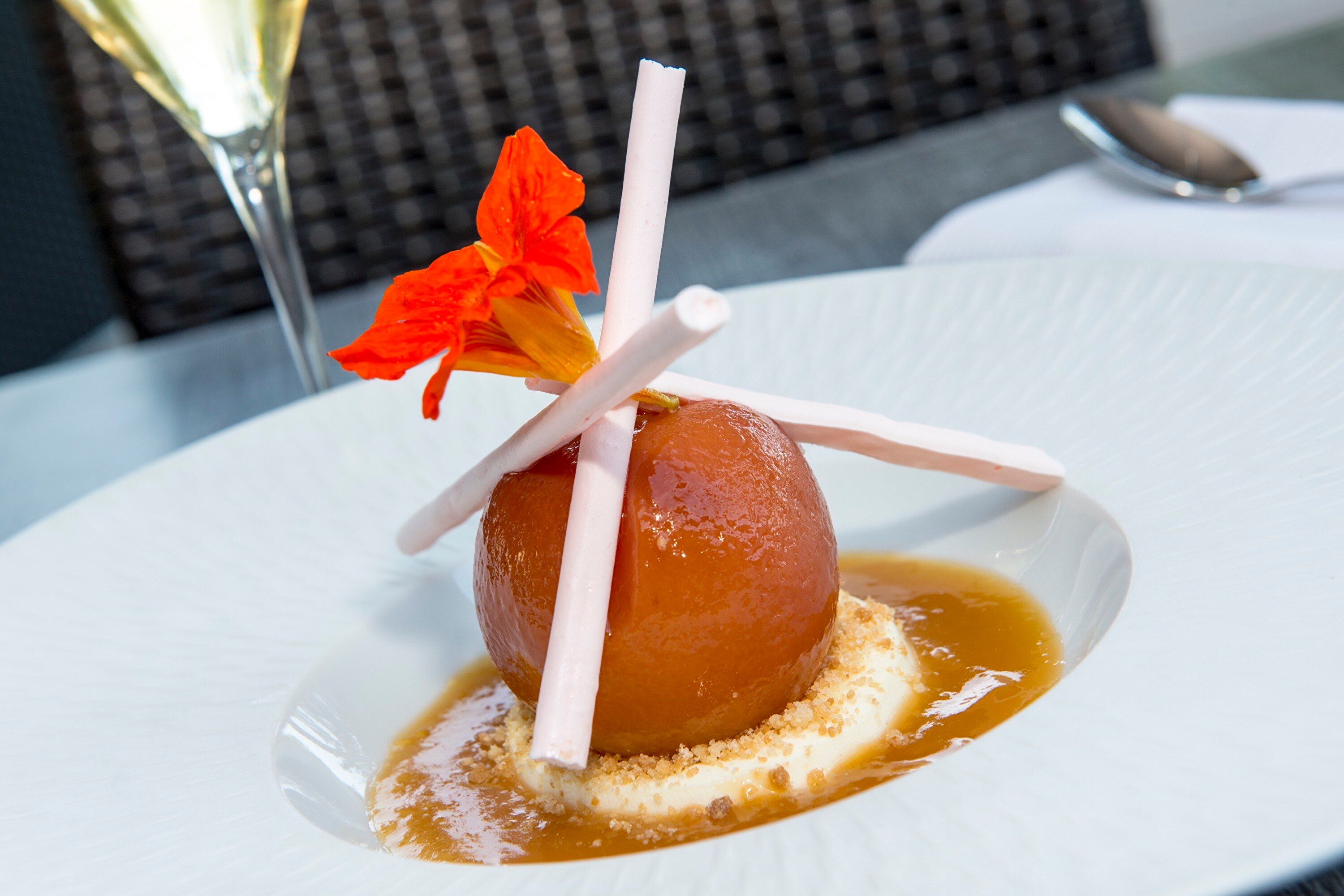 Restaurant dessert gastronomique
