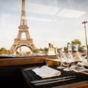 Tour Eiffel vue depuis bus restaurant panoramique