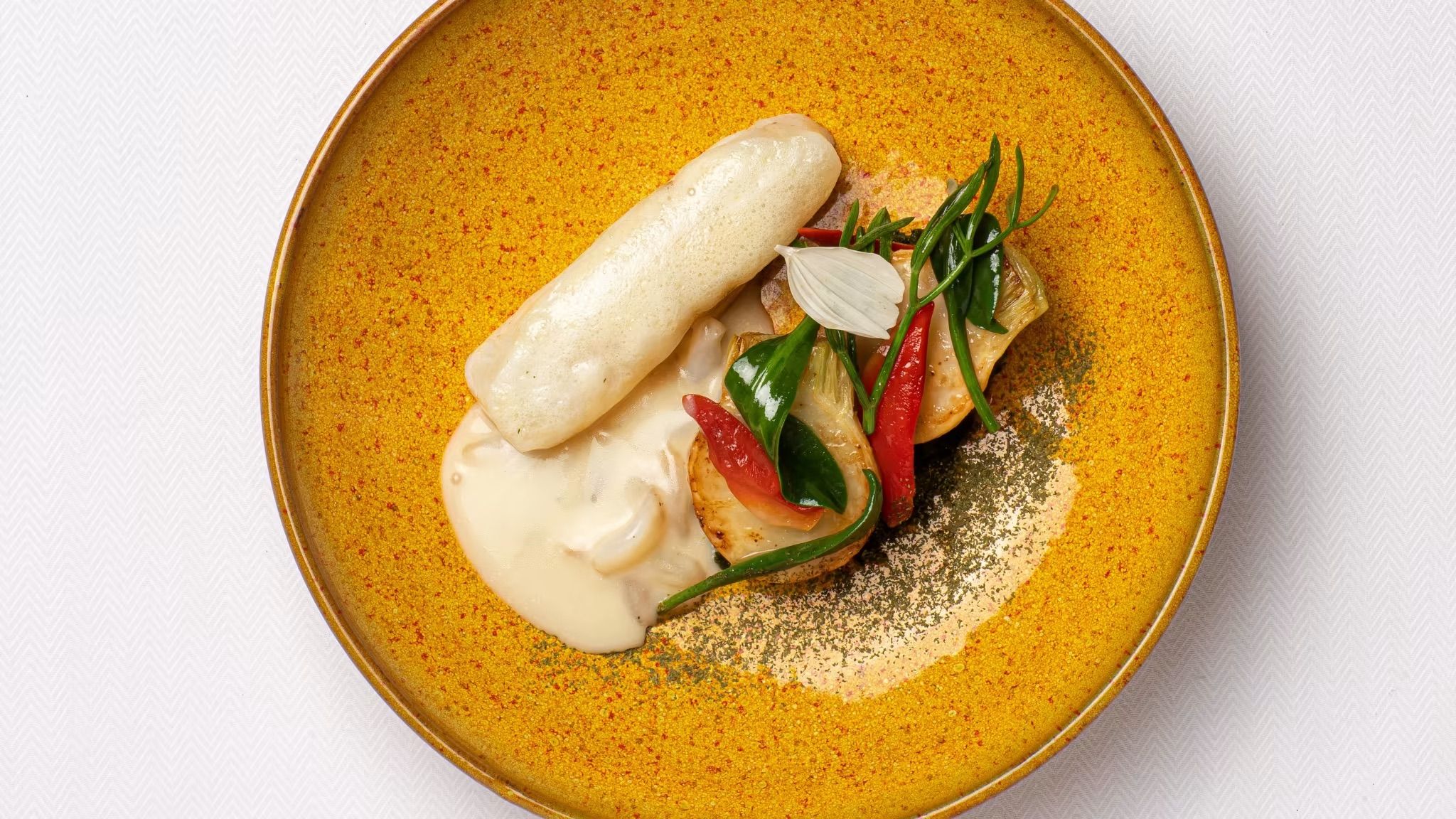 Filet de cabillaud sauce beurre blanc au restaurant Les Ombres