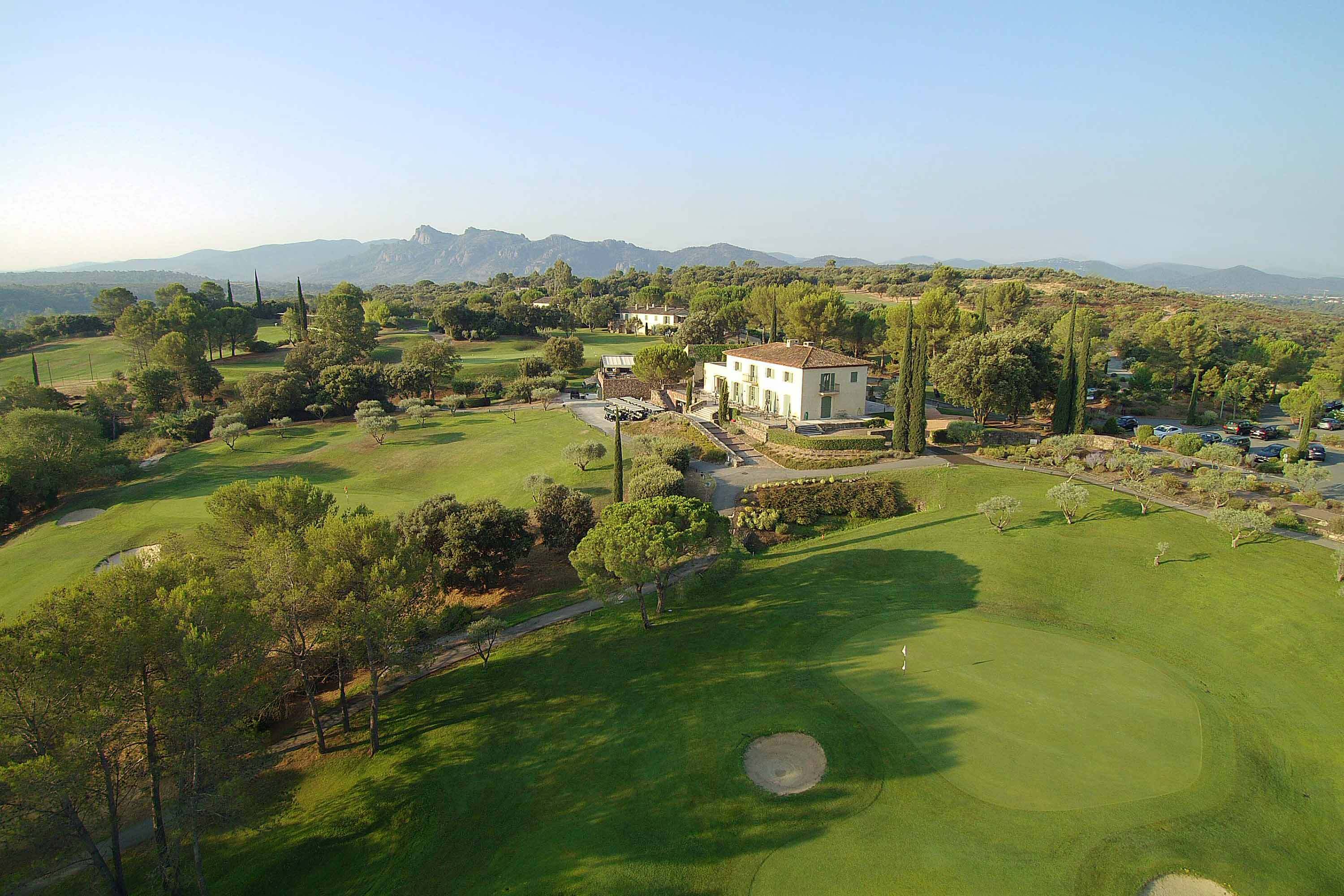 Vue aerienne golf