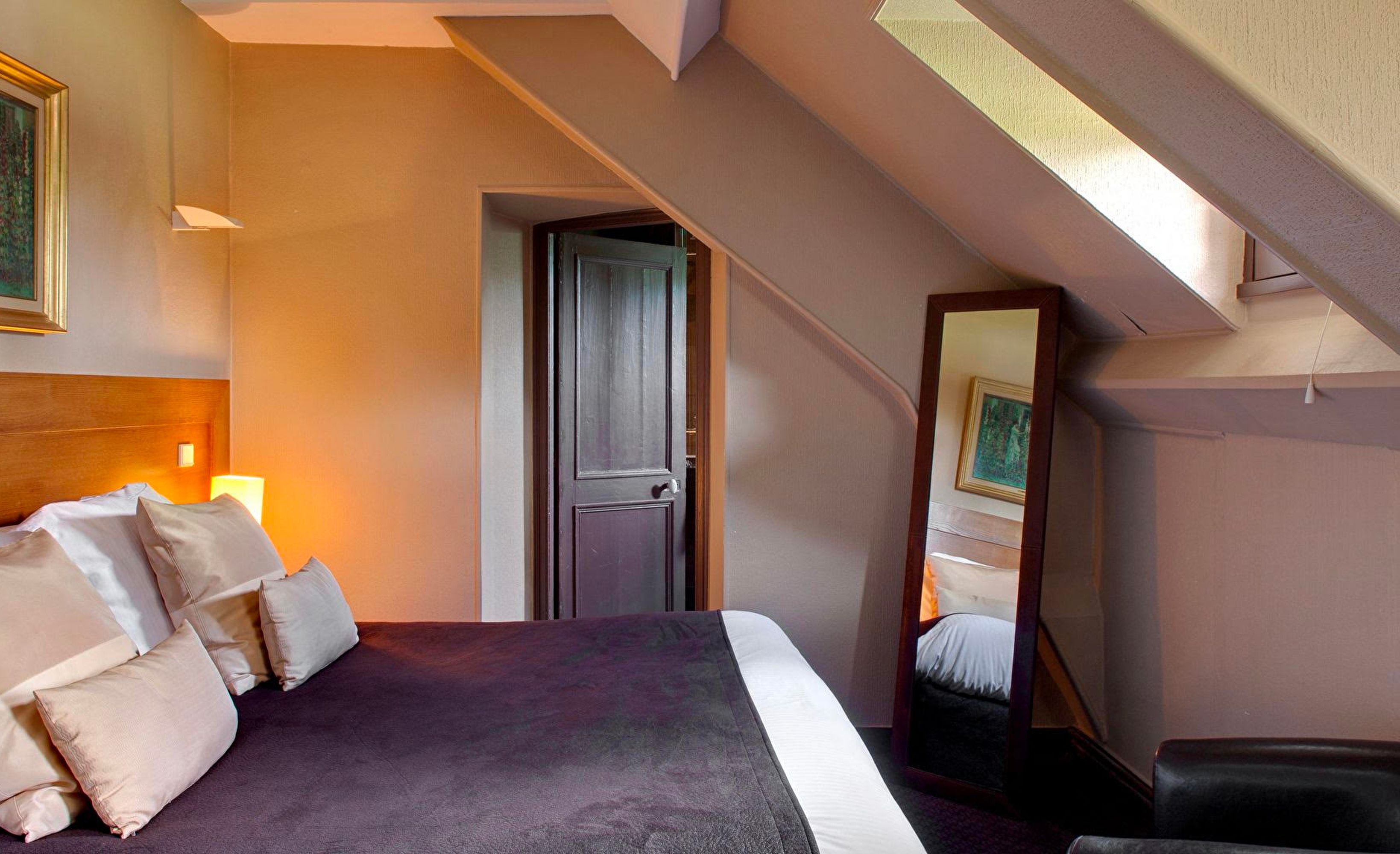 Chambre double mansardee