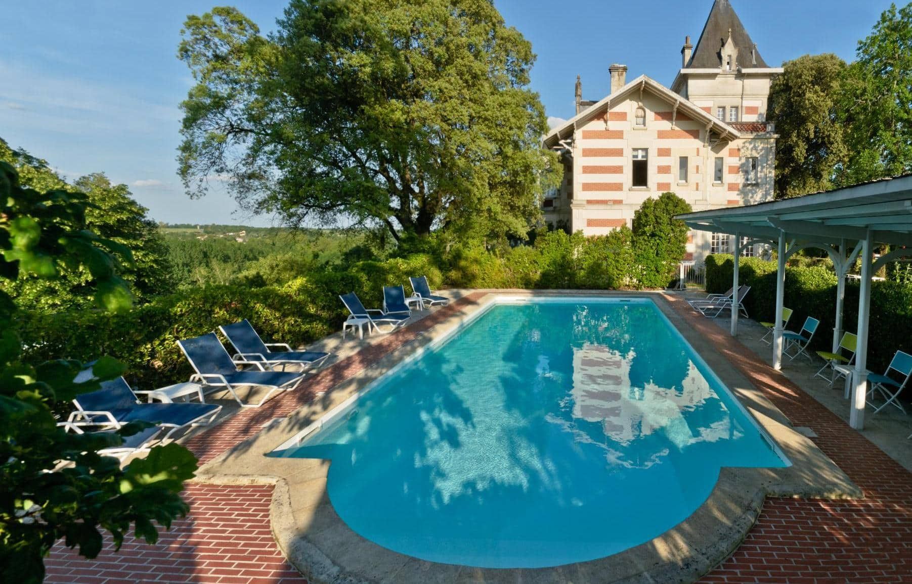 Facade piscine