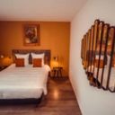 Chambre double orange miroir