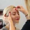 Soin du visage en institut, vernis rouge