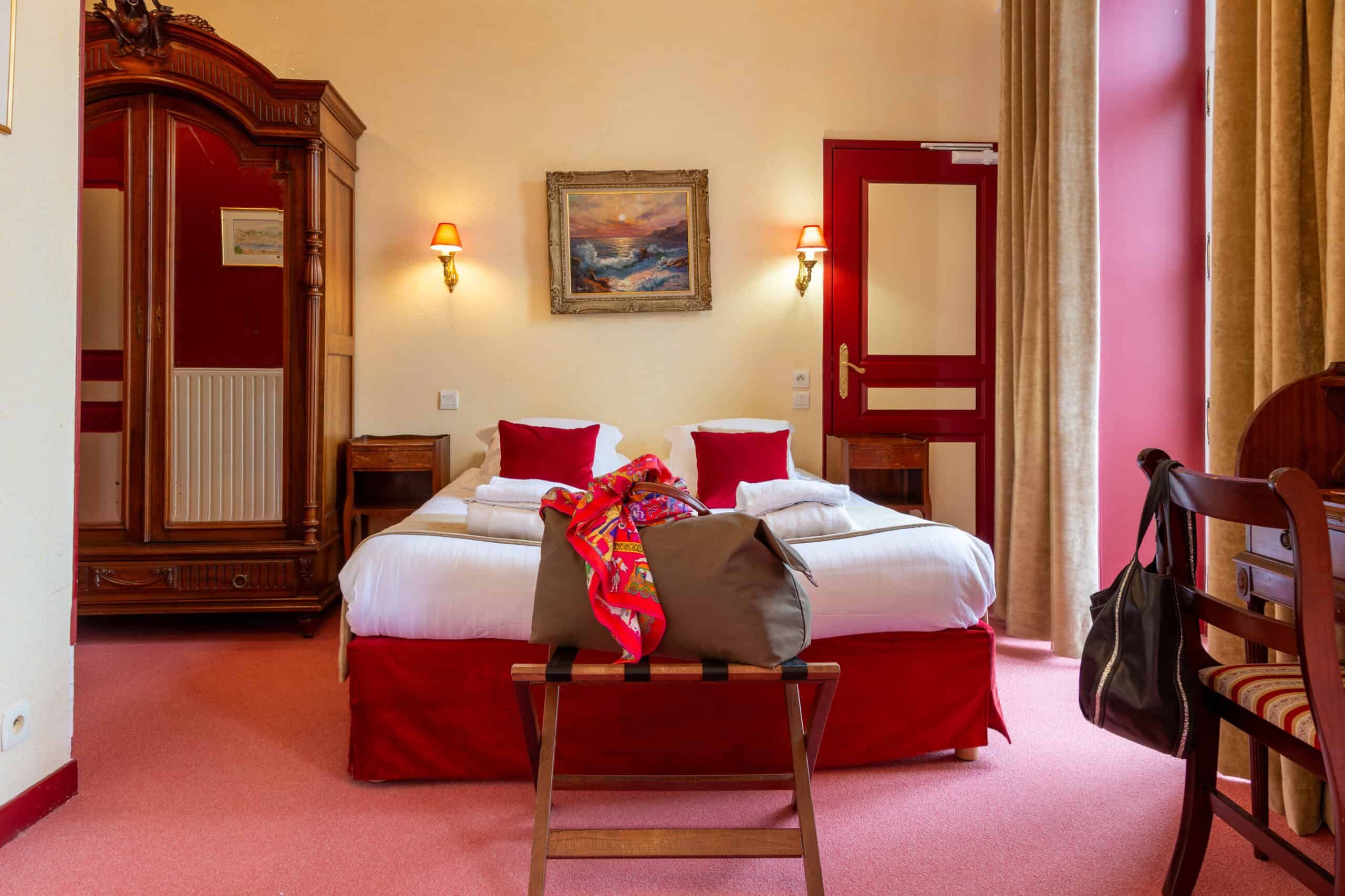 Chambre double orange miroir