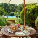Petit dejeuner terrasse