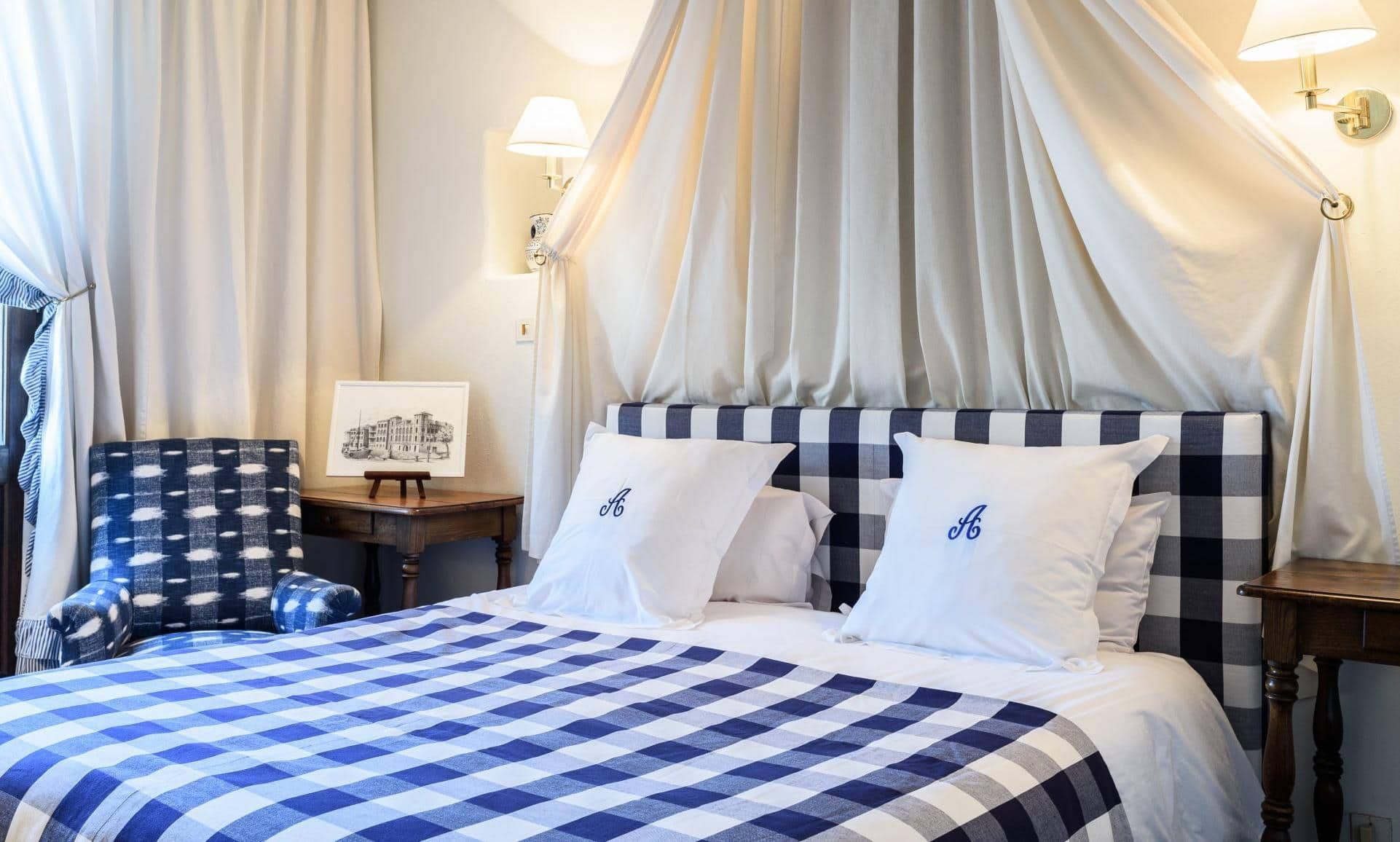 Chambre double bleu monogramme