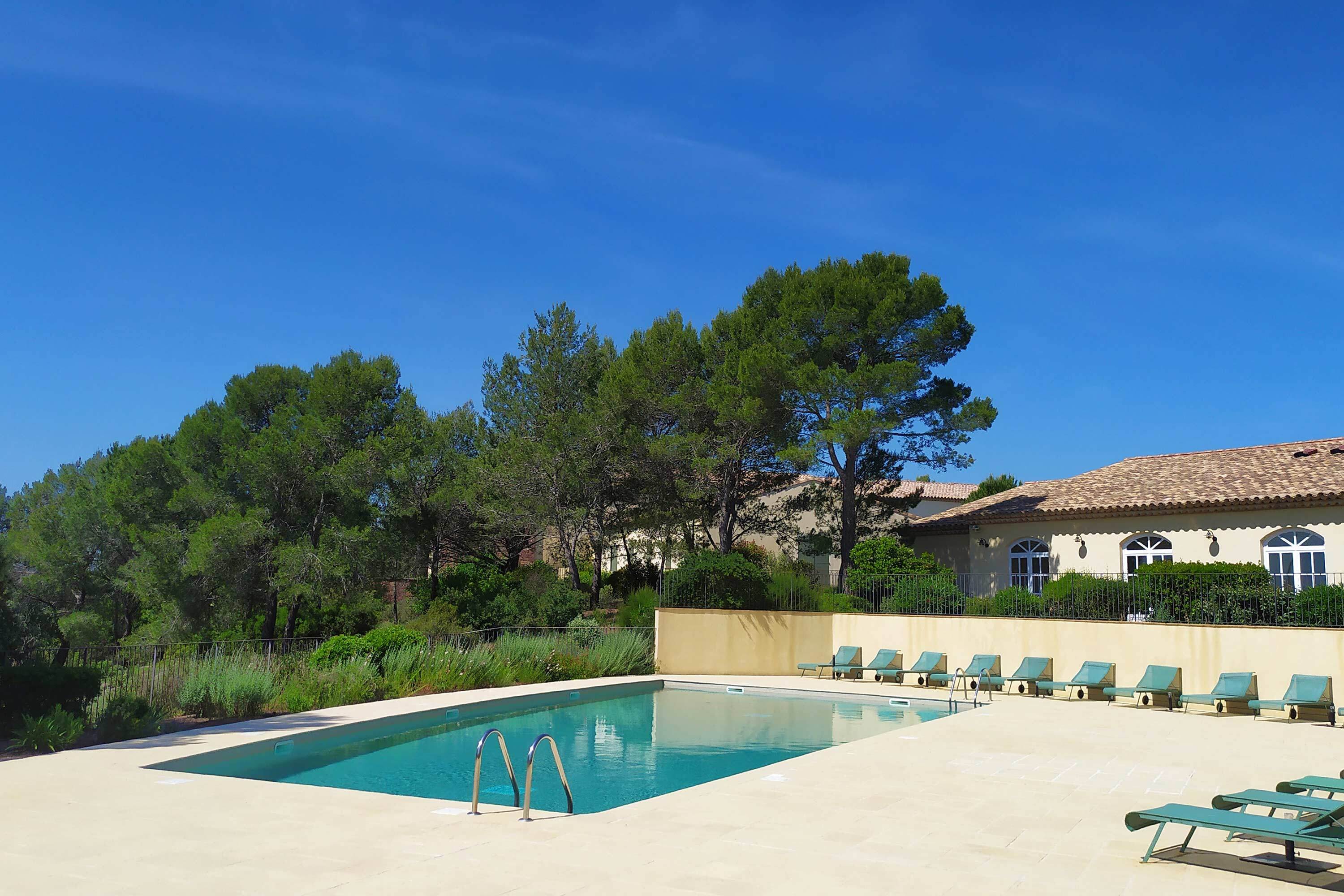 Piscine exterieure